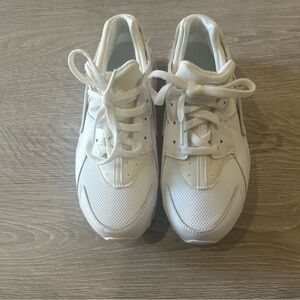 Girls Nike HUARACHE RUN